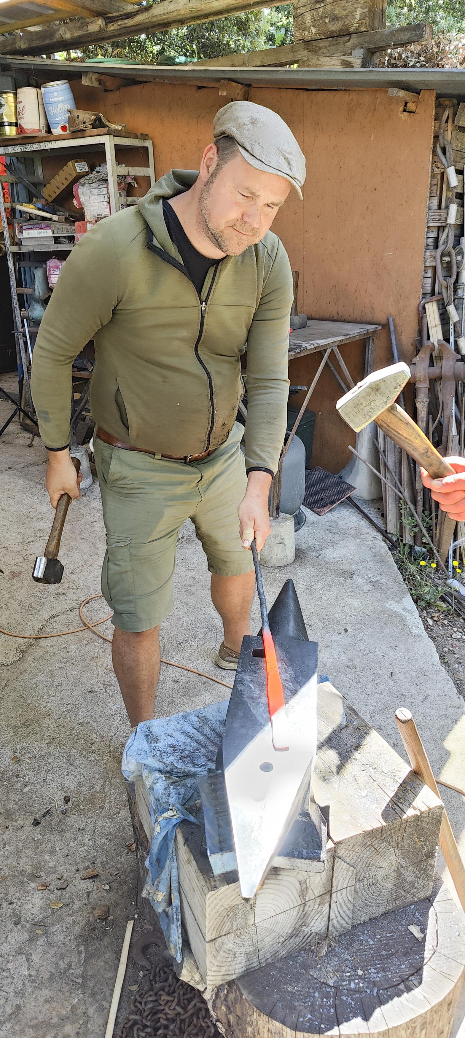 Forging course in Julien Bataillet’s workshop (1)